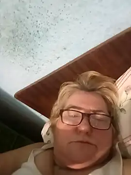 Snapshot of MilaTamila456 chatting on November 2025 07:07:01 PM MilaTamila456 online show from November 2025 07:07:01 PM