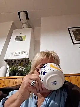 Snapshot of MilaTamila456 chatting on December 2025 10:36:01 PM MilaTamila456 online show from December 2025 10:36:01 PM