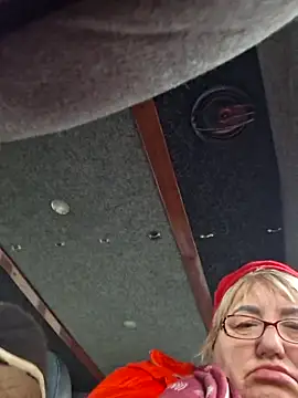 Snapshot of MilaTamila456 chatting on December 2025 08:31:01 AM MilaTamila456 online show from December 2025 08:31:01 AM