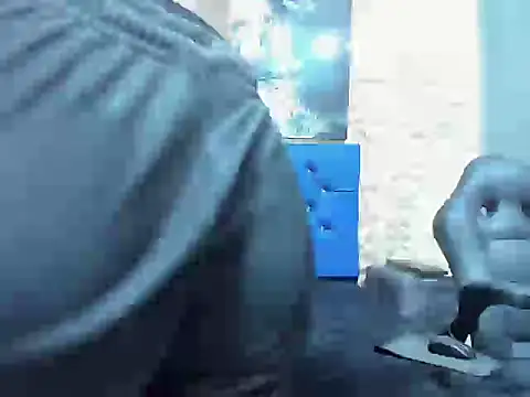 ElanGiraldo online show from March 2026 11:53:02 AM