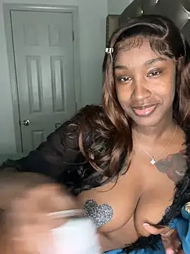 ToyaThick online show from May 2026 02:48:02 AM