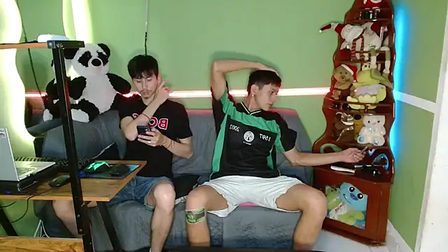 Kurt williams1 online show from November 2025 11:38:01 PM