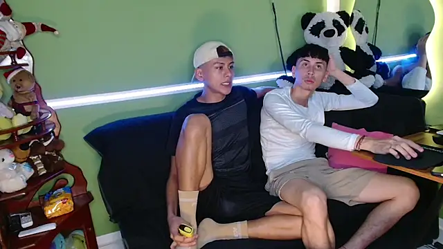 Kurt williams1 online show from November 2025 09:04:01 PM