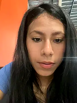 Snapshot of Katherinm chatting on November 2025 07:39:01 PM Katherinm online show from November 2025 07:39:01 PM