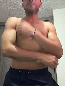 Naim   online show from November 2025 03:21:02 AM