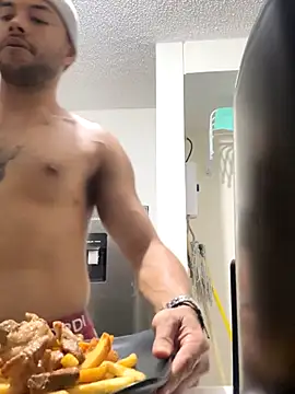 Naim   online show from November 2025 03:21:02 AM