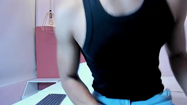 Naim   online show from November 2025 02:15:02 AM