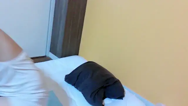 MoonVelour999 online show from February 2026 03:58:02 PM