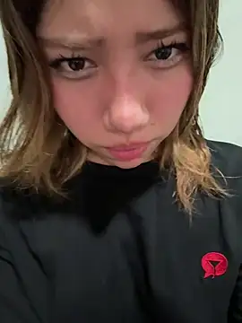 latinahorny11 online show from April 2026 07:09:01 AM