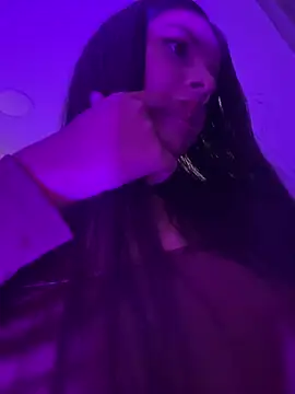 EmmiiGlow online show from April 2026 11:50:02 PM