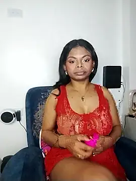 Rey lizeth73 online show from January 2026 01:23:02 AM