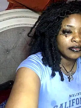 Snapshot of Dusaa_ chatting on November 2025 02:27:01 AM Dusaa online show from November 2025 02:27:01 AM