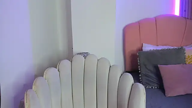 scarlett smith 3 online show from February 2026 01:57:01 AM