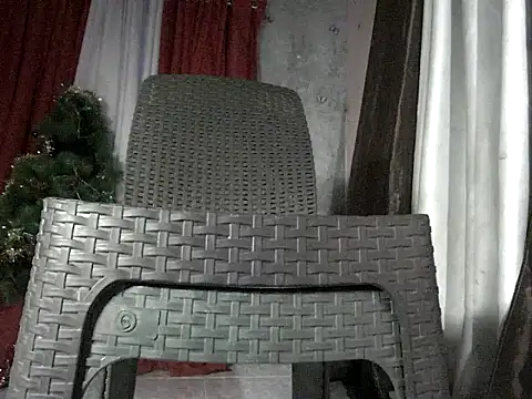 ur hot jenelle online show from December 2025 02:38:01 PM