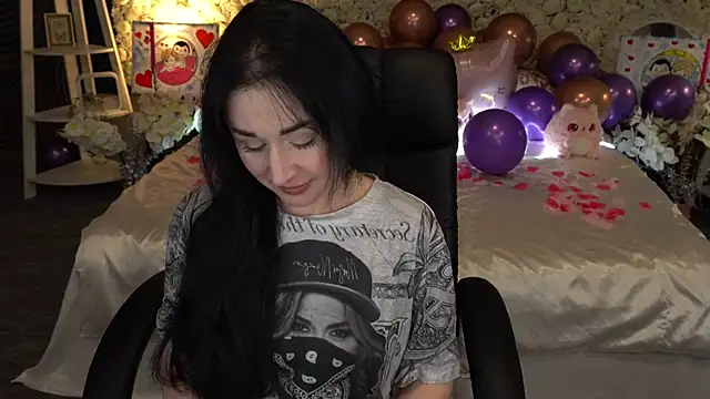 CarolinaaFoxyyy online show from February 2026 07:48:02 PM