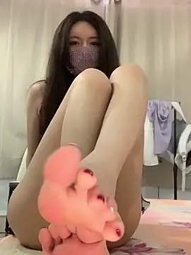 hoho-is online show from May 2026 07:51:02 AM