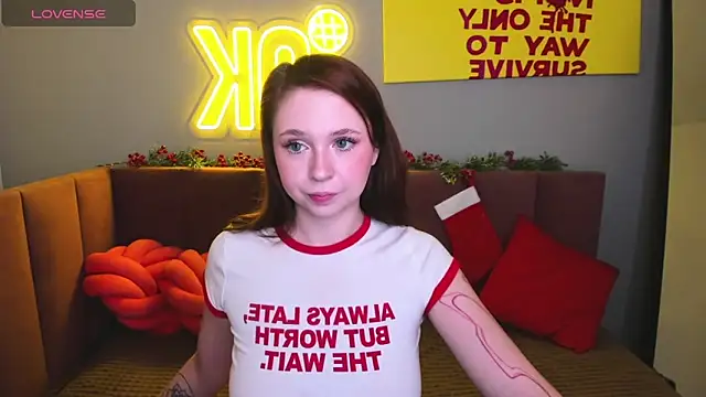 Erica Nelson online show from December 2025 01:19:02 AM