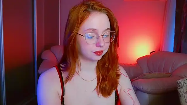 Erica Nelson online show from May 2026 01:00:01 AM