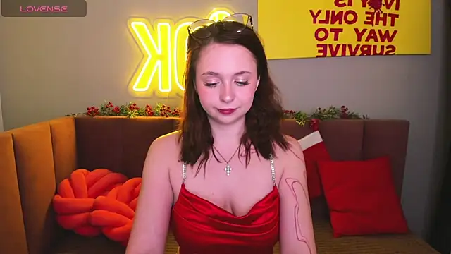 Erica Nelson online show from December 2025 01:20:02 AM