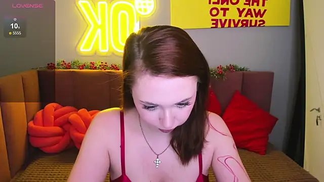 Erica Nelson online show from December 2025 01:11:01 AM