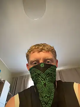 Snapshot of T3pes chatting on November 2025 07:24:02 AM T3pes online show from November 2025 07:24:02 AM