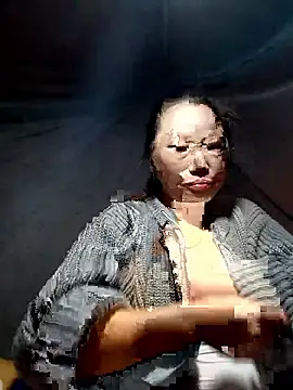 Snapshot of blonde_blg chatting on January 2026 09:40:02 PM blonde blg online show from January 2026 09:40:02 PM