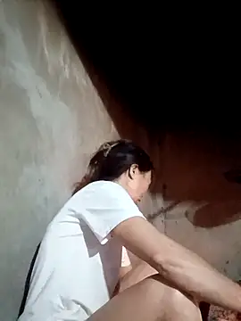 blonde blg online show from April 2026 11:44:02 PM