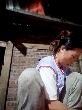 blonde blg online show from March 2026 12:17:01 PM