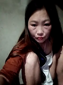 blonde blg online show from February 2026 11:42:02 AM