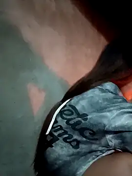 Snapshot of blonde_blg chatting on December 2025 10:37:01 AM blonde blg online show from December 2025 10:37:01 AM