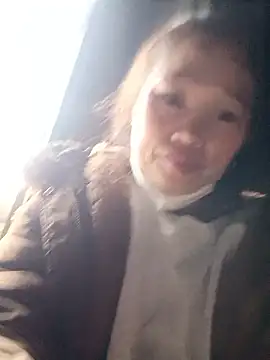 Snapshot of blonde_blg chatting on January 2026 01:53:02 AM blonde blg online show from January 2026 01:53:02 AM