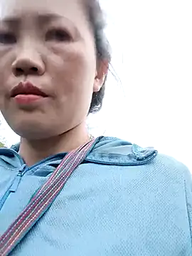 blonde blg online show from February 2026 03:18:01 AM