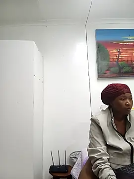 HipsDontLieX95 online show from November 2025 07:02:02 PM