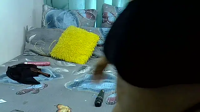 HipsDontLieX95 online show from December 2025 11:48:02 AM