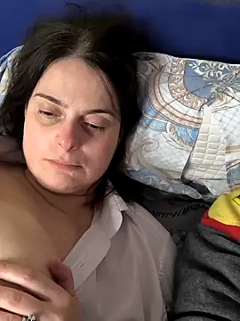 Snapshot of marchigiana chatting on December 2025 11:04:01 PM marchigiana online show from December 2025 11:04:01 PM