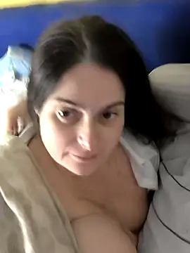 Snapshot of marchigiana chatting on November 2025 10:54:01 PM marchigiana online show from November 2025 10:54:01 PM