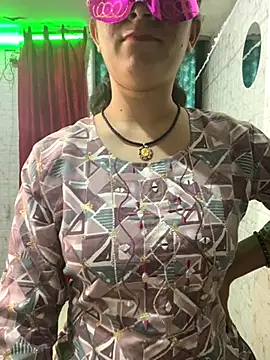 Red Queen 11 online show from December 2025 07:01:01 PM