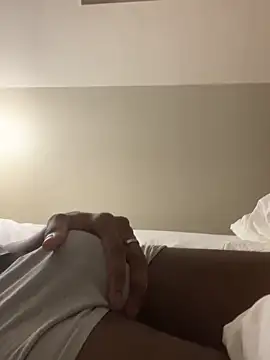 etalonnoir2 online show from November 2025 08:42:02 AM