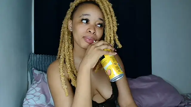 Nisha 102 online show from December 2025 07:20:01 PM