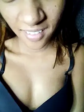 Your   Moonlight online show from November 2025 11:52:01 PM