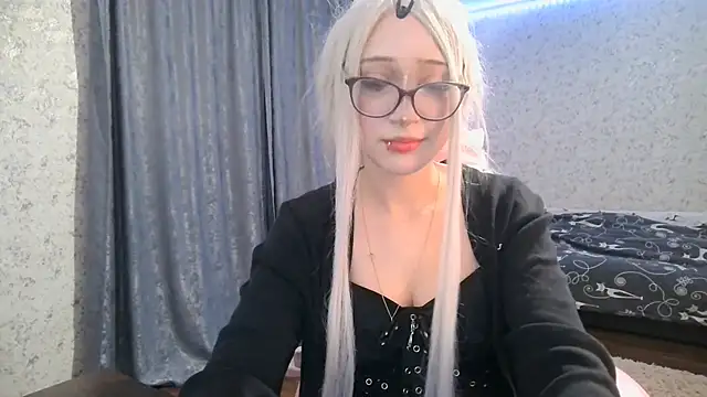 cupcakevice online show from November 2025 05:13:02 PM