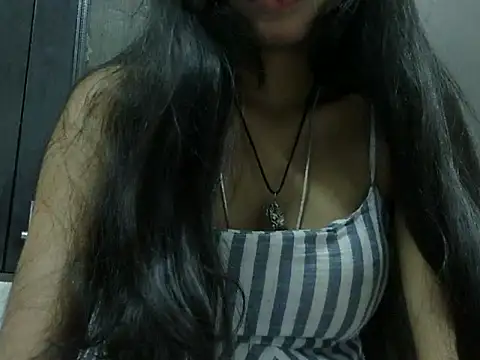 SEXY PRIYA83 online show from April 2026 01:34:01 PM