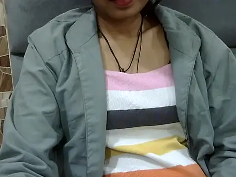 SEXY PRIYA83 online show from January 2026 03:19:01 PM