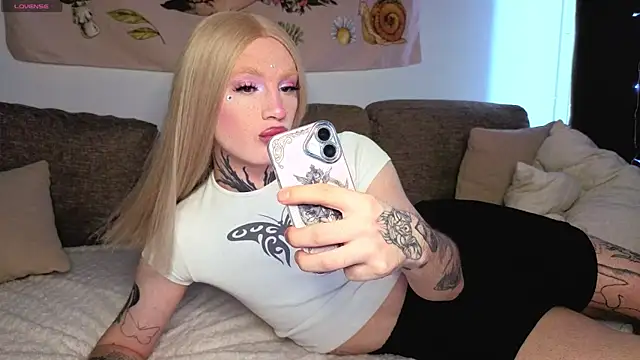 1lola4ka online show from March 2026 12:49:01 PM