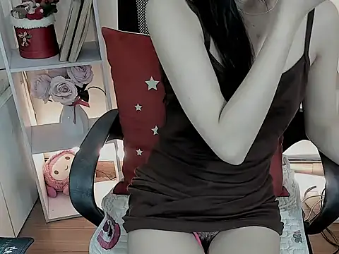 Lee-Young66 online show from February 2026 03:51:01 AM