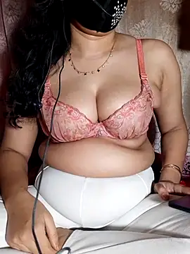 HotGirl23231 online show from June 2026 07:47:01 PM
