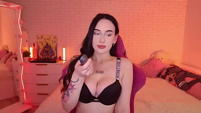 Darineko  online show from April 2026 03:30:02 AM