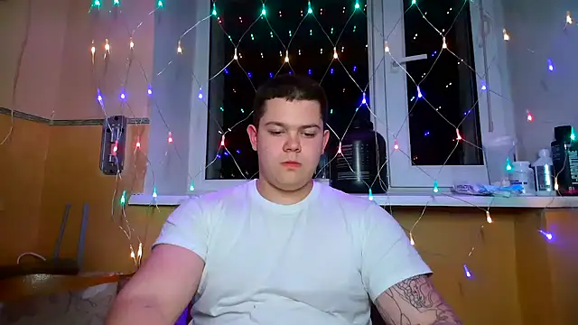 CuteButNaughty  online show from March 2026 08:38:02 PM