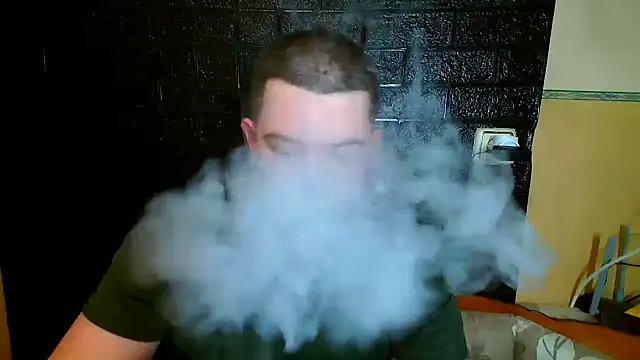 Snapshot of CuteButNaughty_ chatting on November 2025 07:58:01 PM CuteButNaughty online show from November 2025 07:58:01 PM