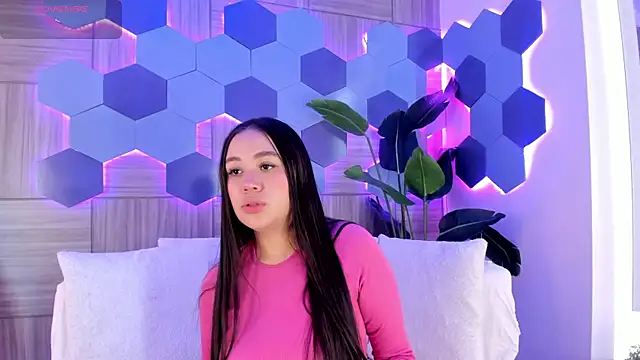 sofiaivanova online show from February 2026 03:37:01 AM